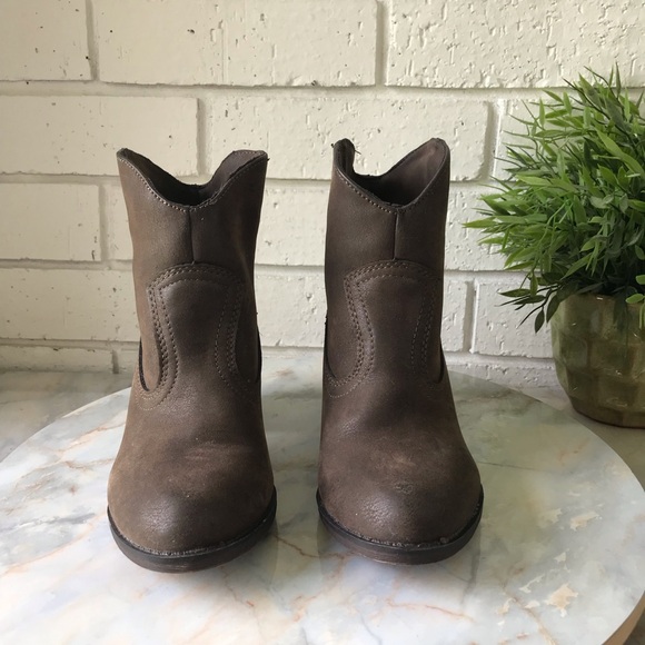 Rocketdog Soundoff Slip On Brown Ankle Boot - Picture 2 of 11